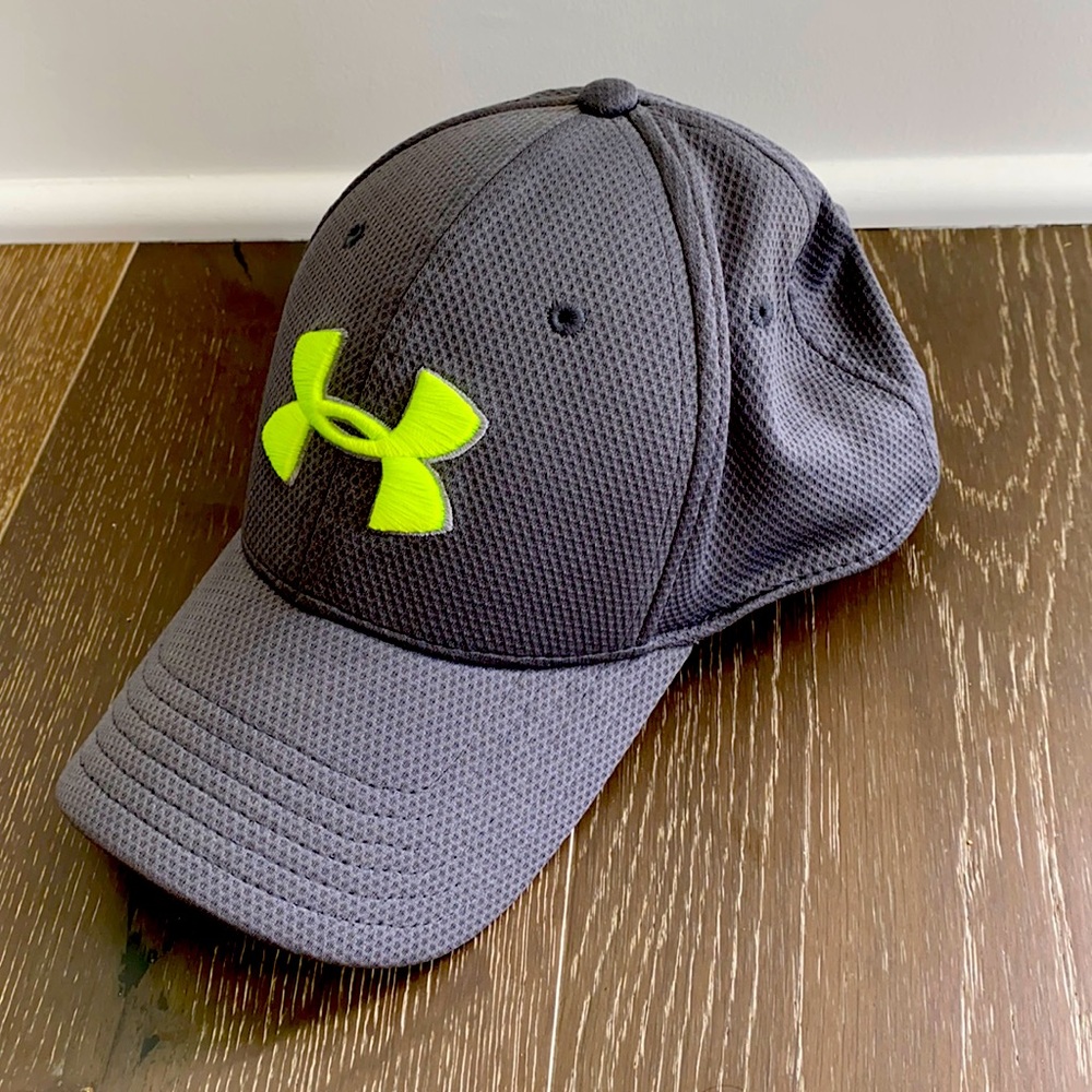 Men’s under armor hat
